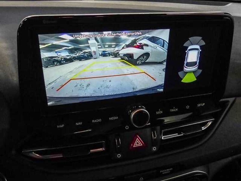 Hyundai i30 Edition 30+ Navi LED Apple CarPlay Android Auto Mehrzonenklima Musikstreaming