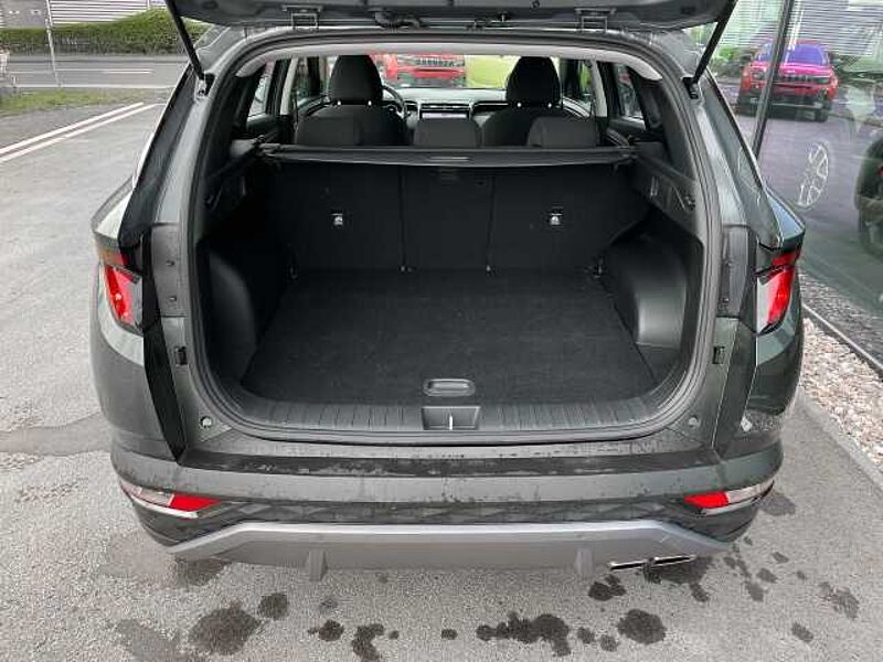 Hyundai TUCSON Plug-In Hybrid Allrad Navi digitales Cockpit LED