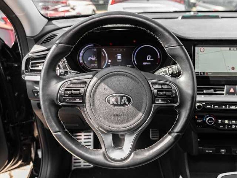 Kia Niro e-Spirit Navi Leder digitales Cockpit Soundsystem JBL Klimasitze LED ACC Apple C