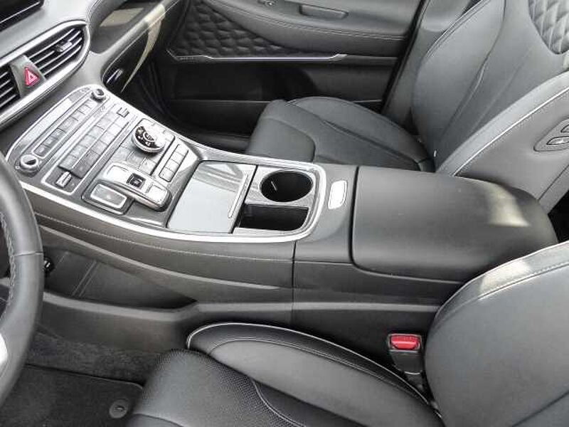Hyundai SANTA FE Prime 4WD 2.2 CRDi DPF EU6d Allrad HUD Niveau Panorama Navi Leder Soundsystem